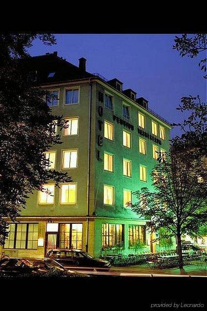 Hotel Du Train München Buitenkant foto