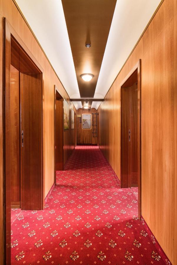 Hotel Du Train München Buitenkant foto